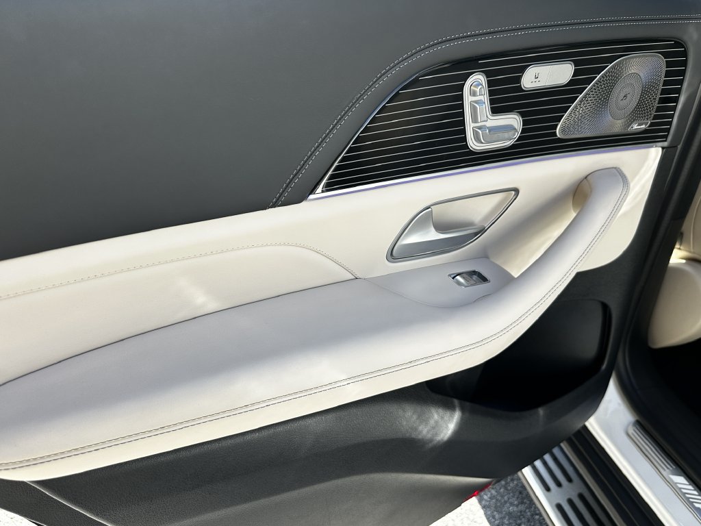 Certified 2025 Mercedes-Benz GLS 63 AMG 4MATIC image 24