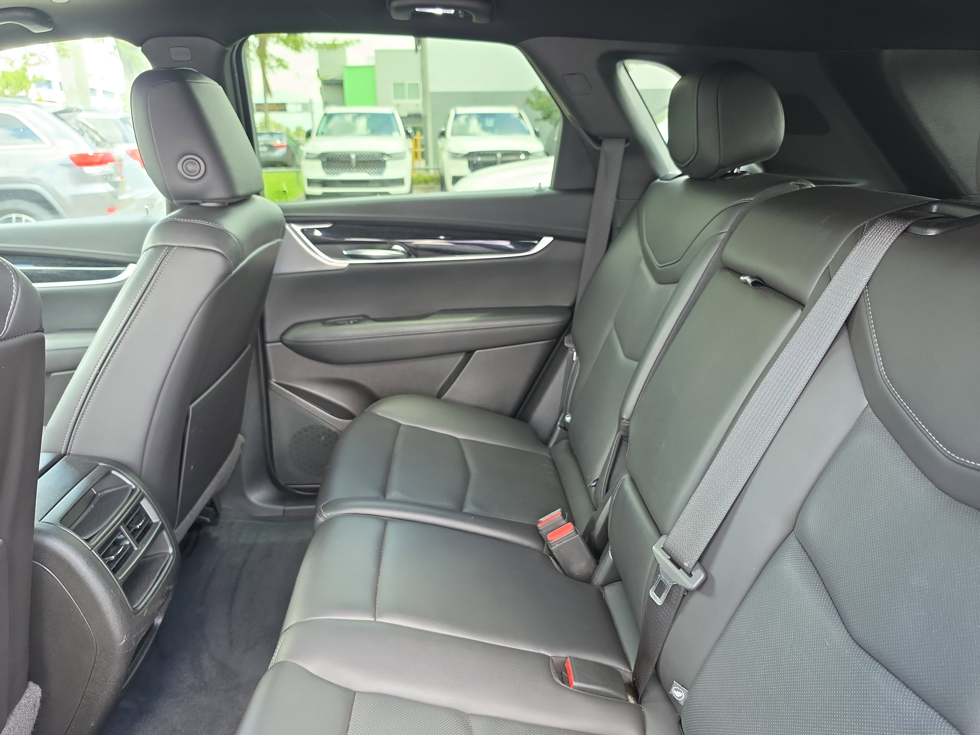 Used 2023 Cadillac XT5 Premium Luxury FWD image 13