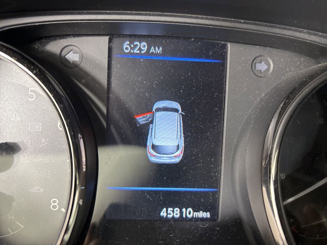 Used 2022 Nissan Rogue Sport S image 13