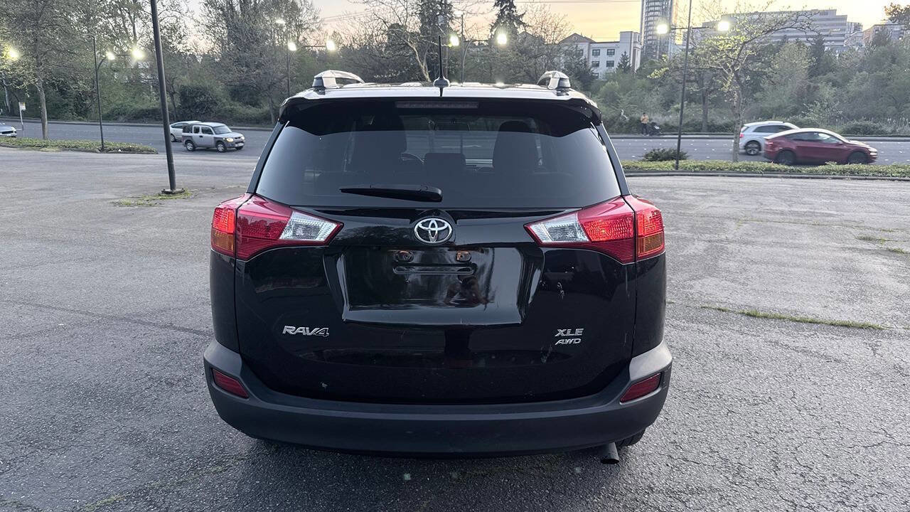 Used 2014 Toyota RAV4 XLE AWD/4WD image 11