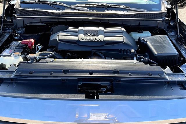 Used 2024 Nissan Titan SV w/ SV Convenience Package image 25