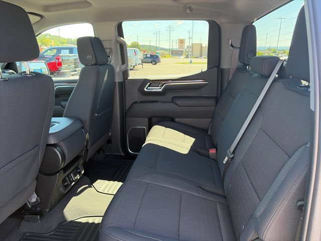 Used 2024 Chevrolet Silverado 1500 LT AWD/4WD image 14