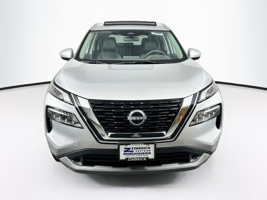 Used 2023 Nissan Rogue SV w/ SV Premium B Package AWD/4WD image 2