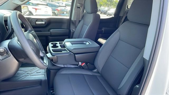 New 2026 Chevrolet Silverado 1500 Custom RWD image 13