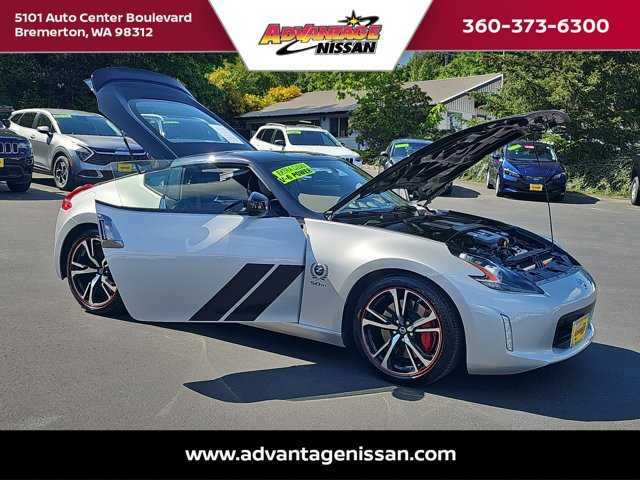 Used 2020 Nissan 370Z w/ Sport Package image 35