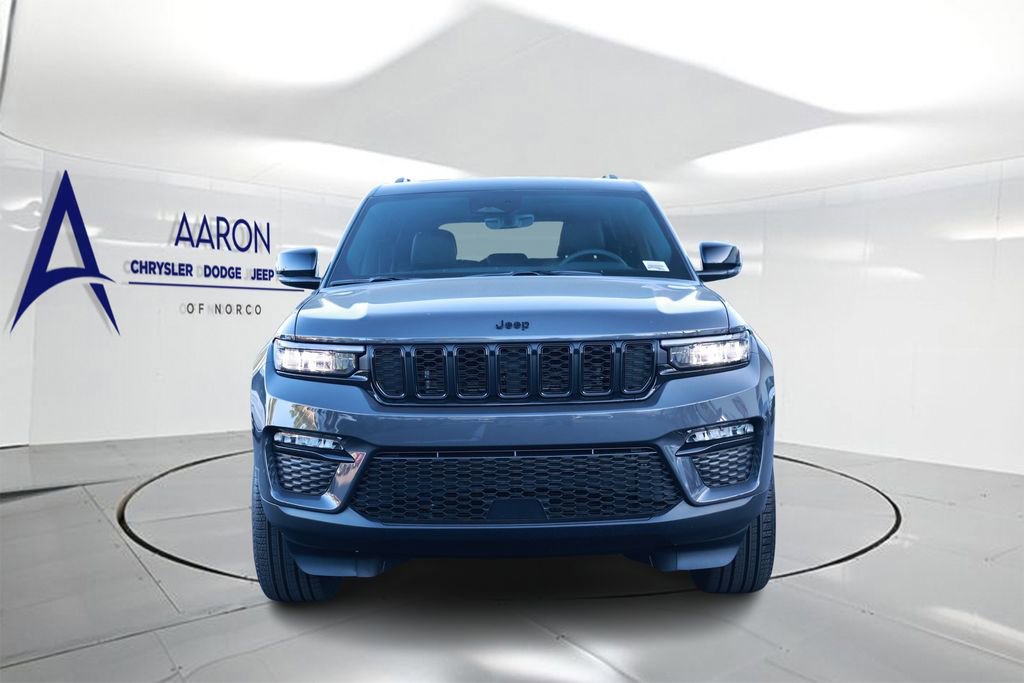 New 2025 Jeep Grand Cherokee Limited image 4