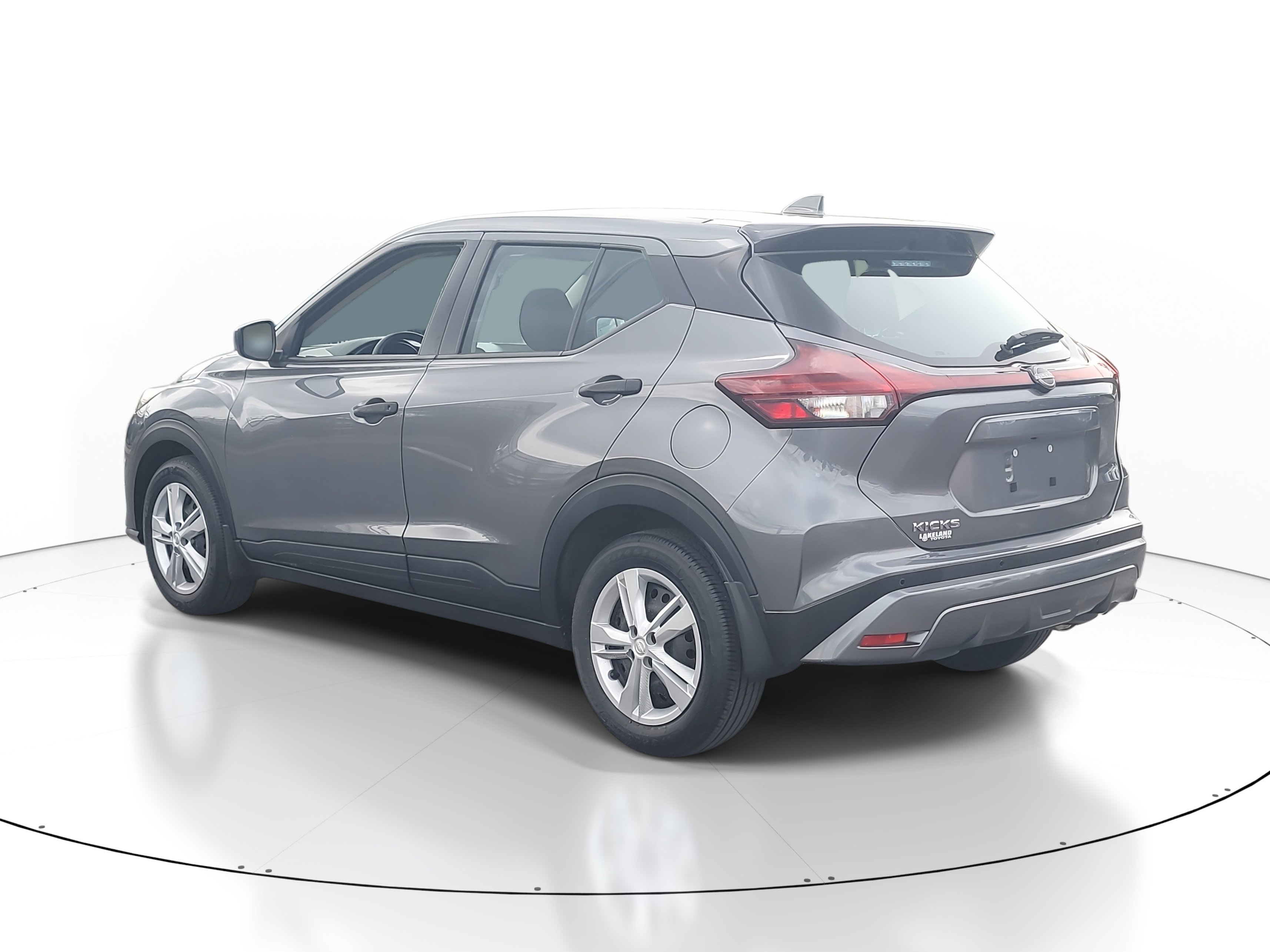 Used 2024 Nissan Kicks S w/ Interior Electronics Package image 5