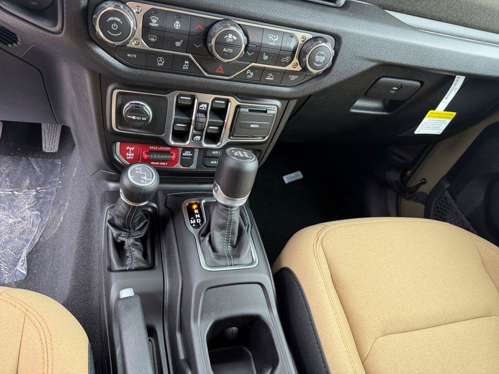 New 2026 Jeep Wrangler Unlimited Sport AWD/4WD image 9