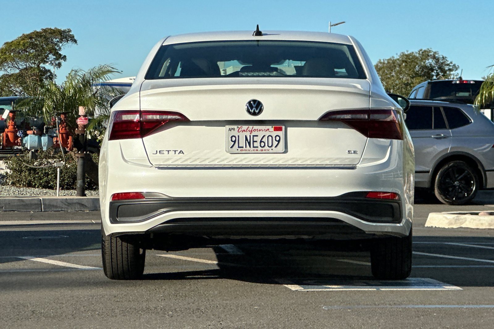 Certified 2024 Volkswagen Jetta SE image 5