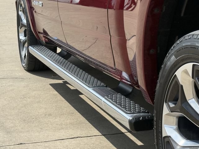 Used 2022 RAM 1500 Limited w/ Body Color Bumper Group AWD/4WD image 11