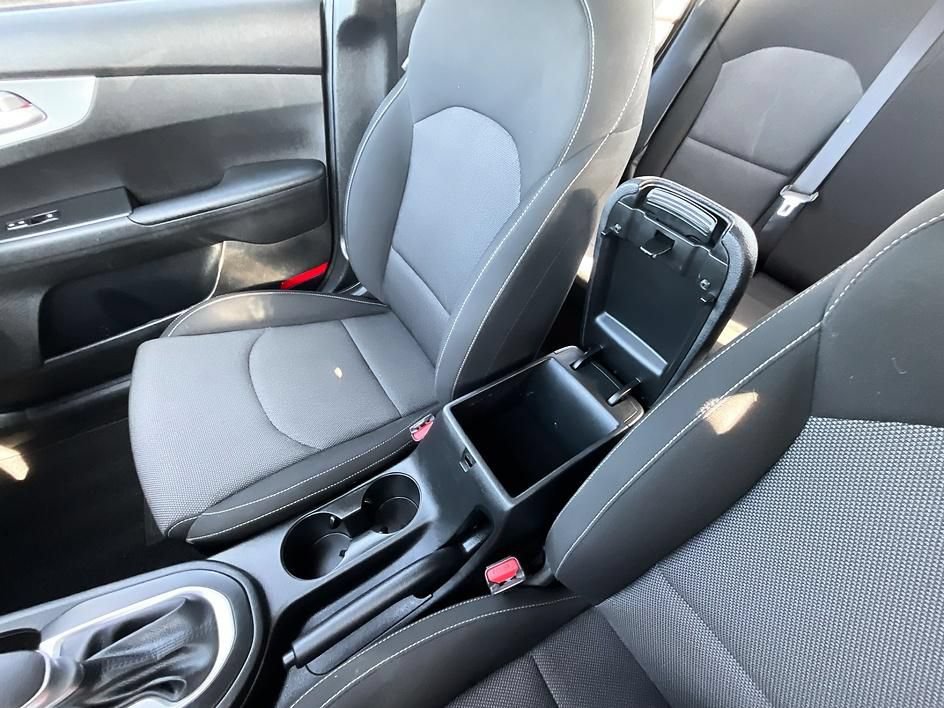 Used 2023 Kia Forte LXS FWD image 26