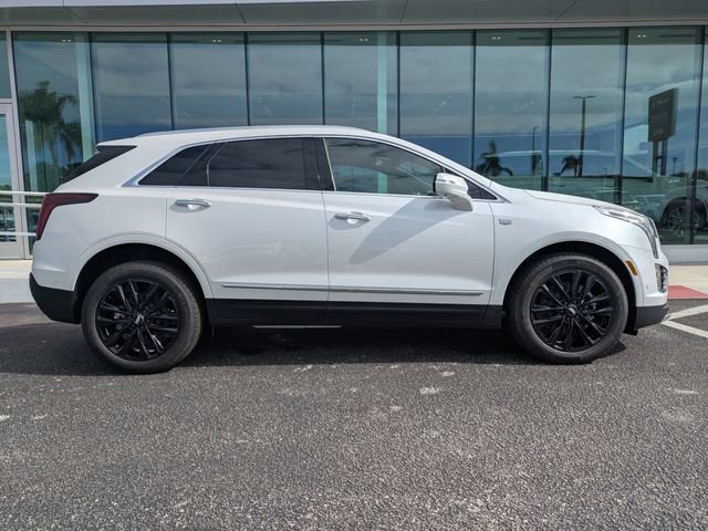 New 2026 Cadillac XT5 Premium Luxury w/ LPO, Bronce Accent Package AWD/4WD image 3