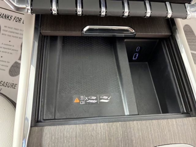 Used 2025 GMC Acadia Denali w/ Super Cruise Package image 28