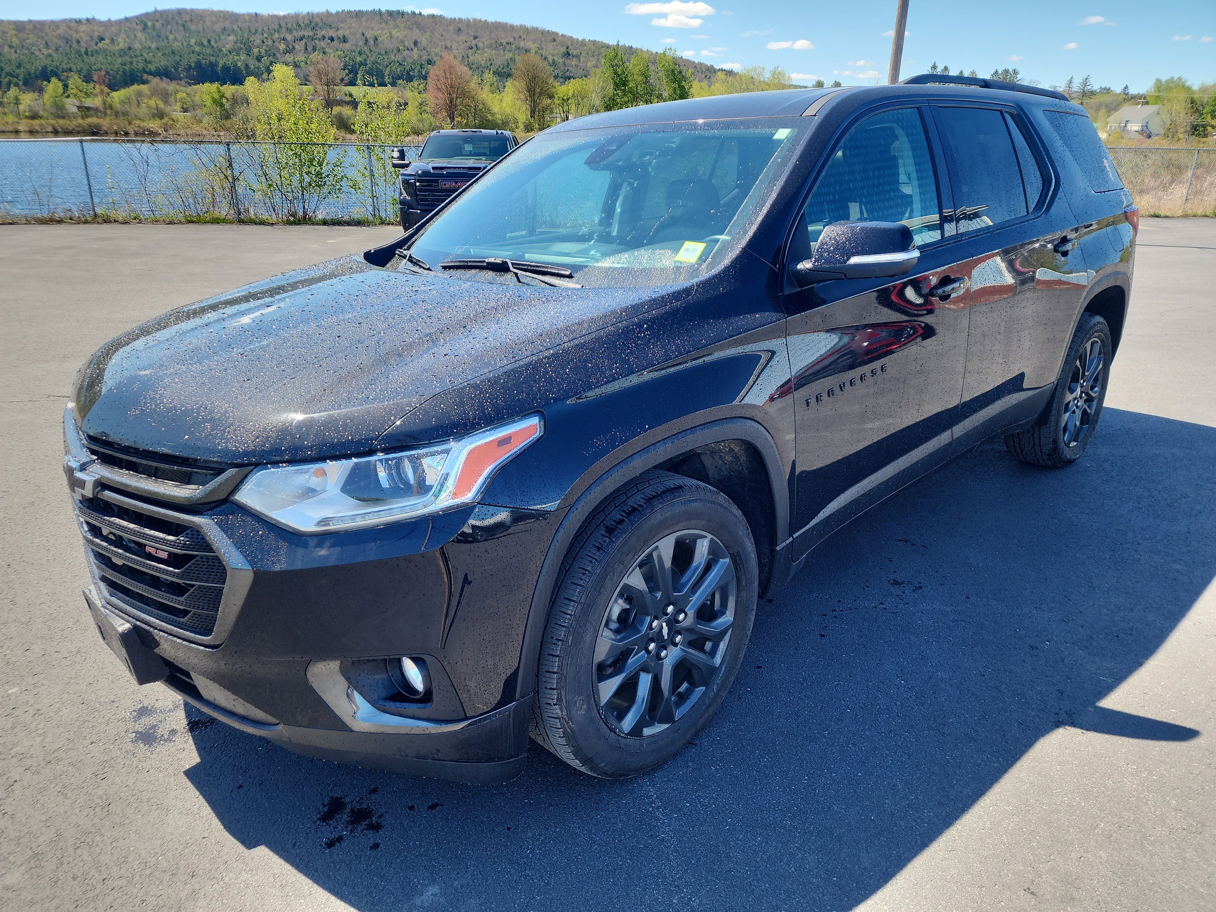 Certified 2021 Chevrolet Traverse RS w/ LPO, Floor Liner Package AWD/4WD image 4