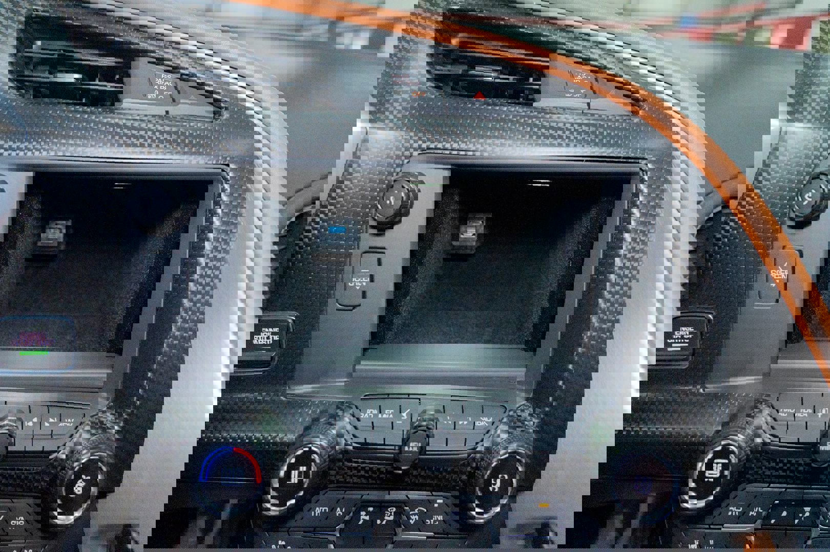 Used 2015 Chevrolet Corvette Z06 w/ 3LZ Preferred Equipment Group image 49