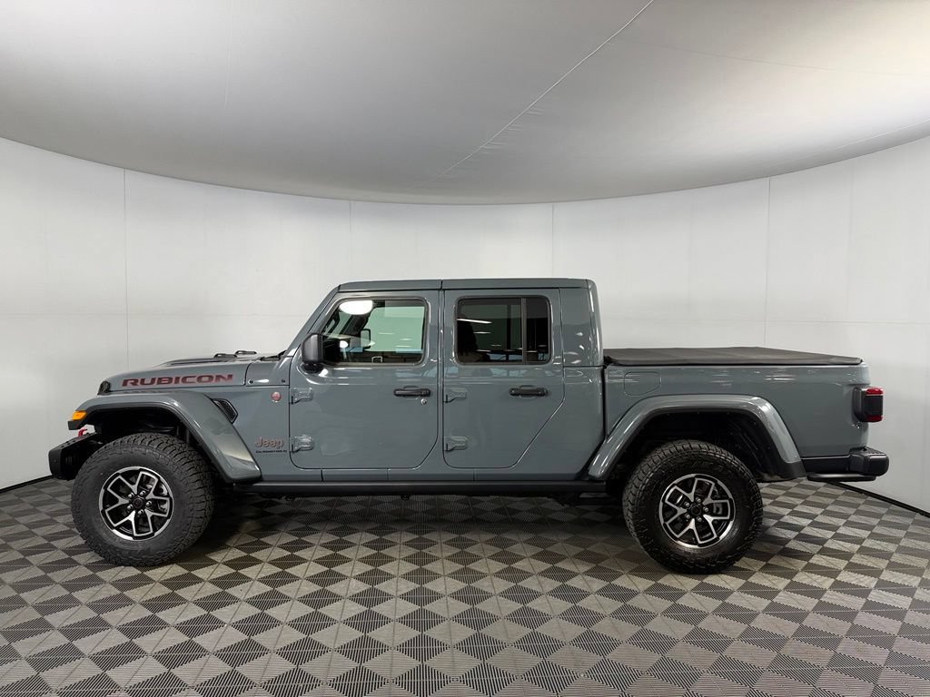 Certified 2025 Jeep Gladiator Rubicon AWD/4WD image 5