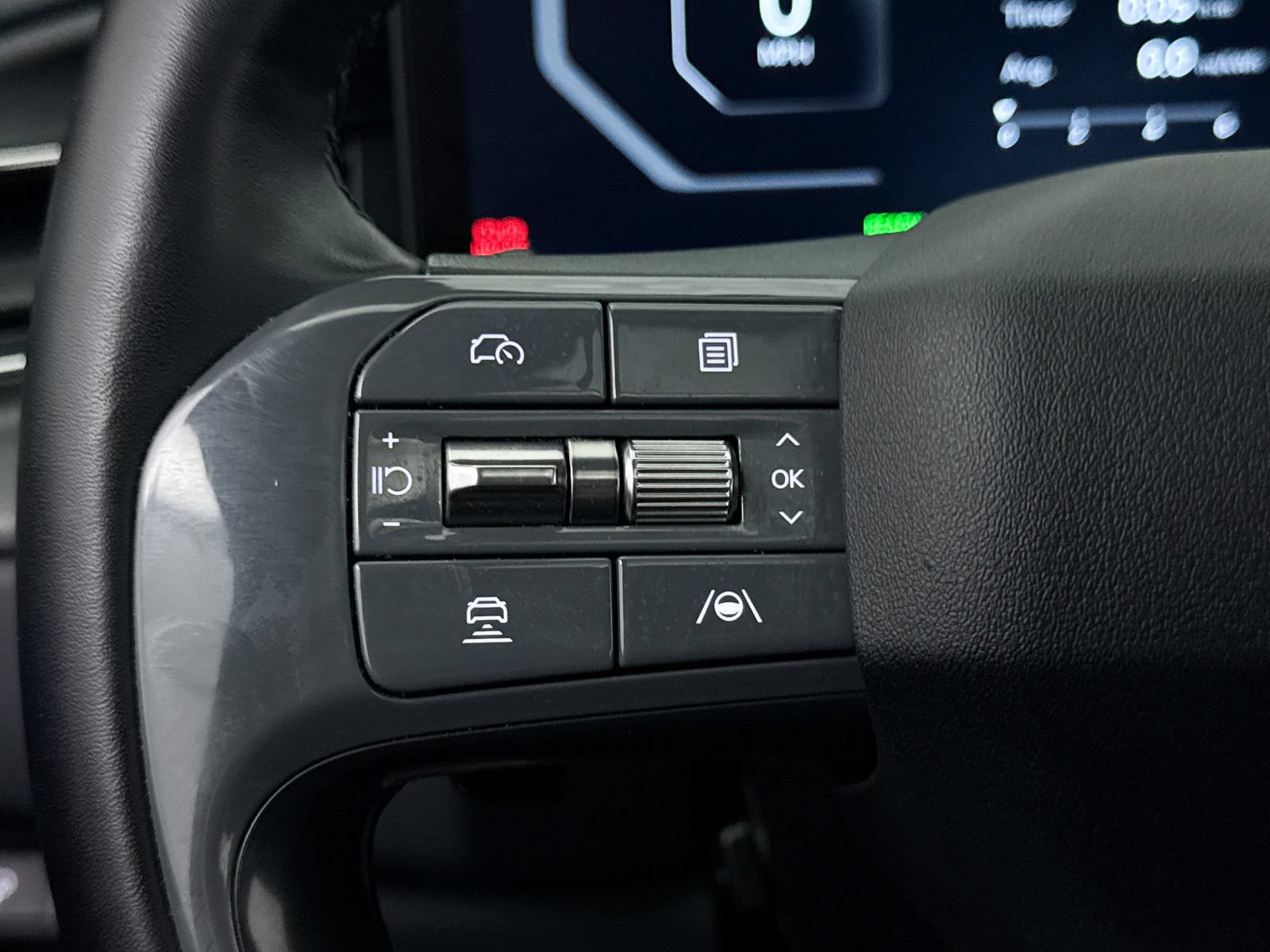 Used 2024 Kia EV9 GT-Line AWD/4WD image 38