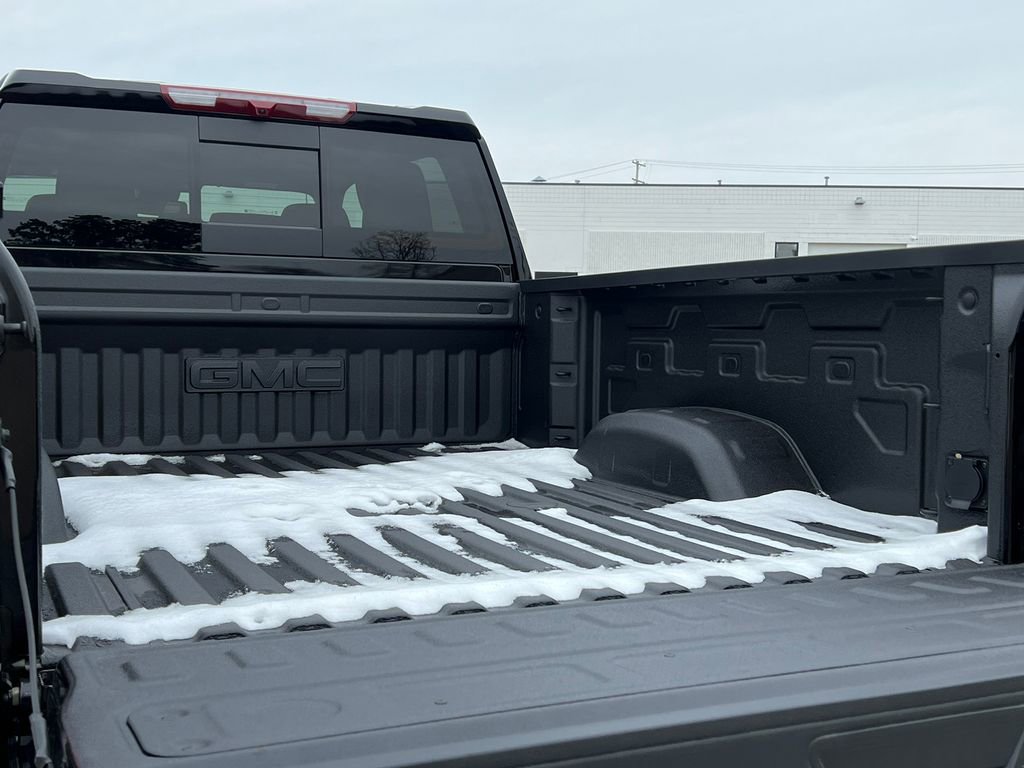 New 2026 GMC Sierra 2500 SLT w/ SLT Premium Package image 9