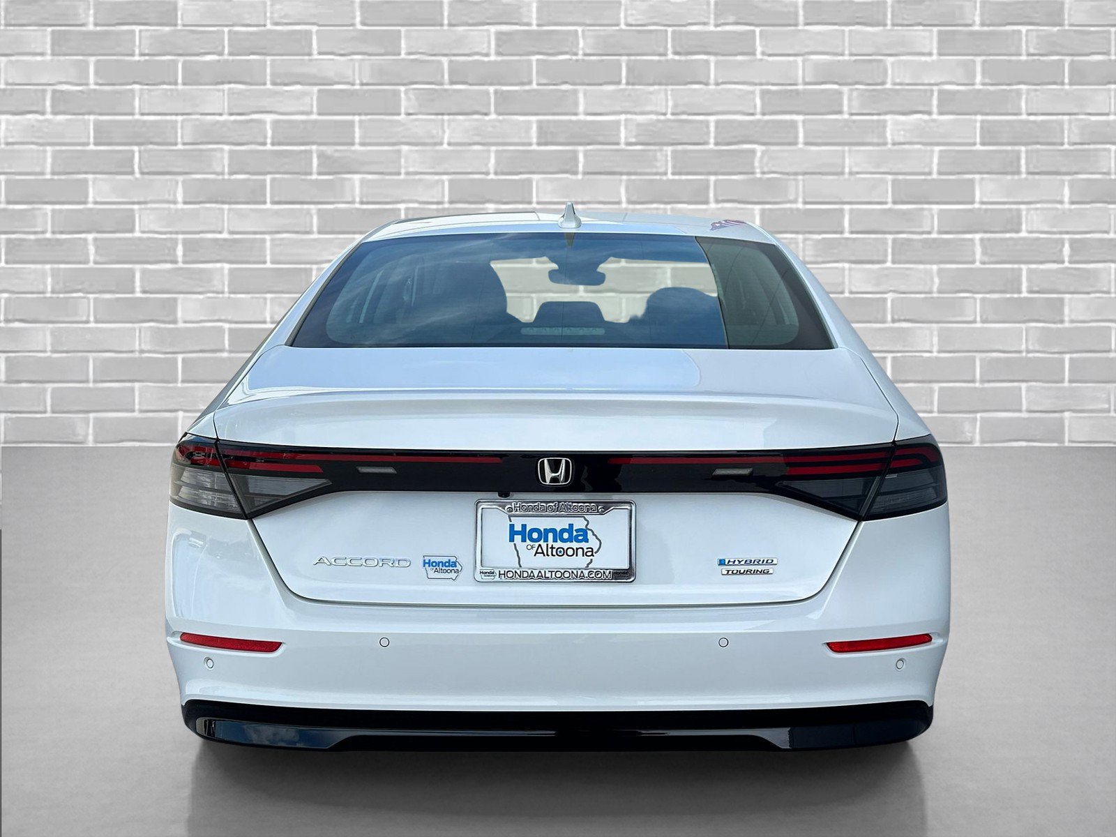 Used 2024 Honda Accord Touring image 4