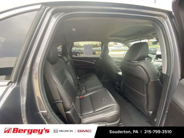 Used 2020 Acura MDX SH-AWD image 29