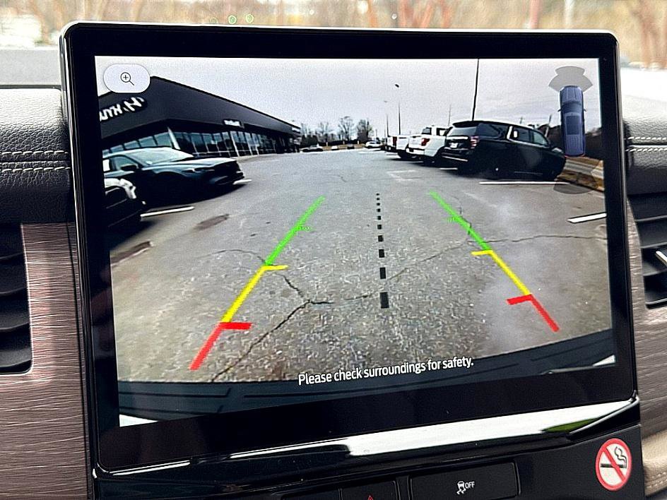 Used 2024 Ford Expedition Max Limited image 14