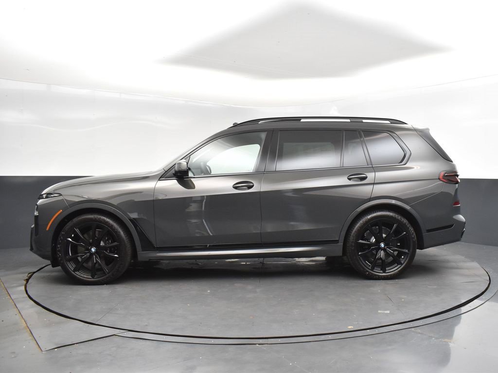 New 2026 BMW X7 xDrive40i w/ Executive Package image 4