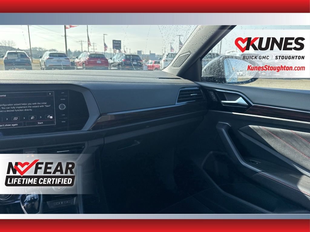 Used 2024 Volkswagen Jetta GLI 40th Anniversary Edition image 41