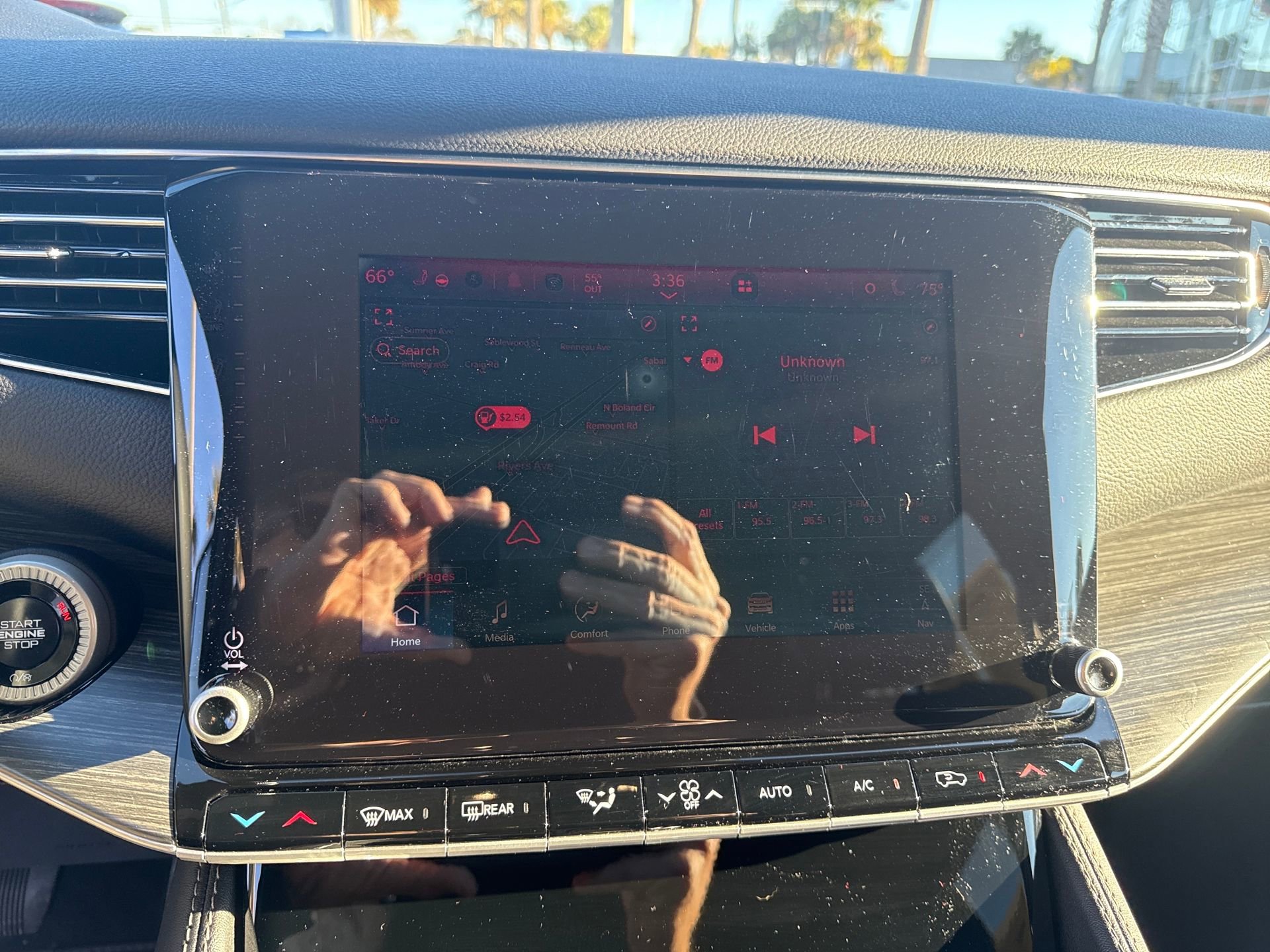 Used 2024 Jeep Wagoneer Series III image 21