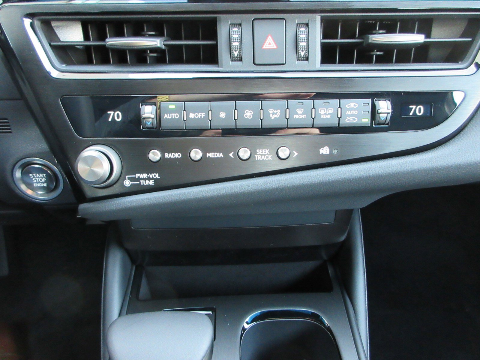 New 2025 Lexus ES 350 image 40