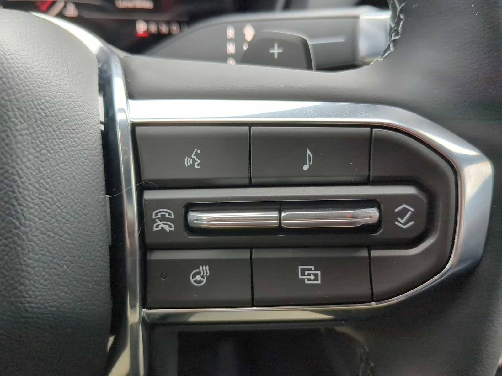 New 2026 GMC Terrain Elevation w/ Elevation Premium Package image 17