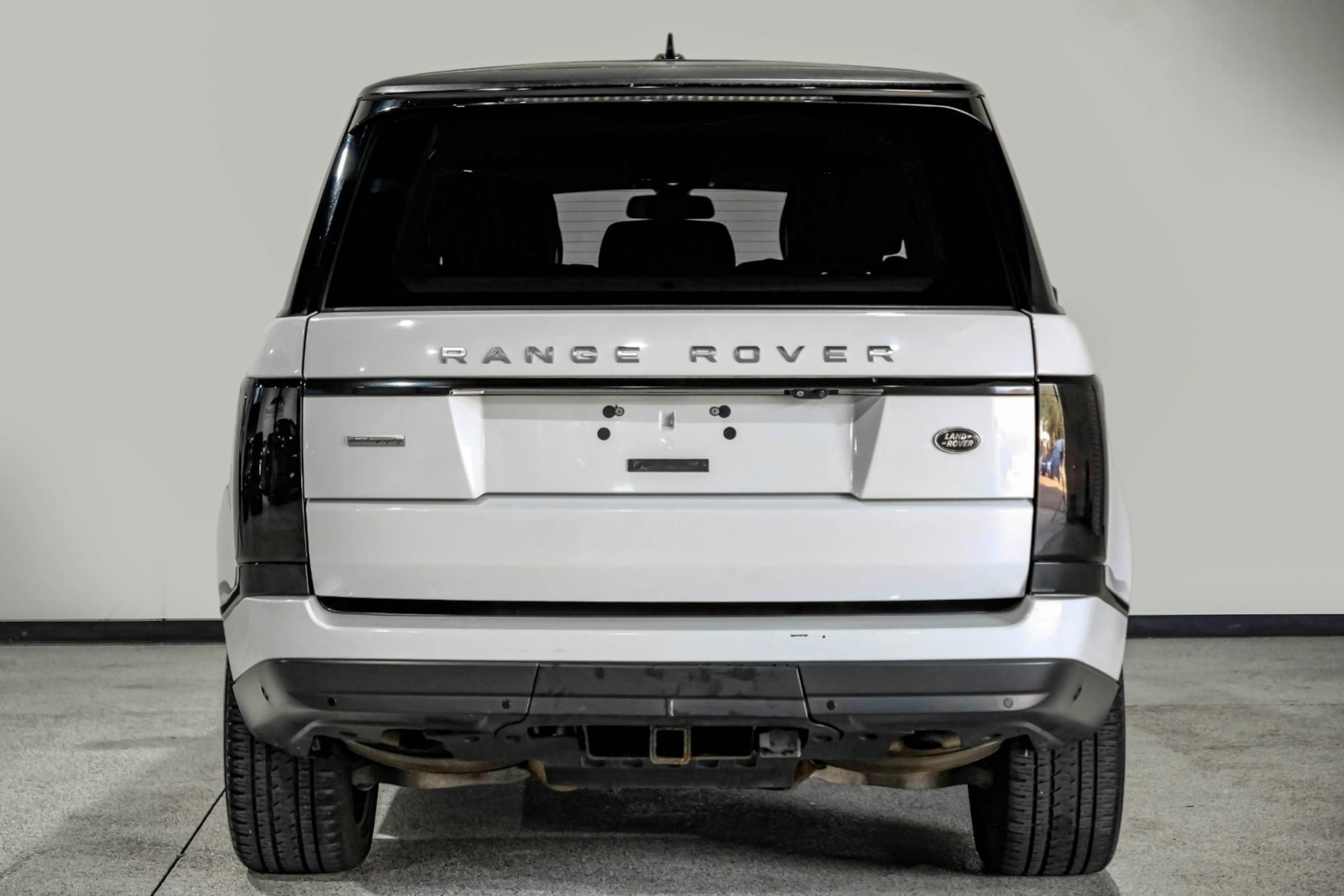 Used 2016 Land Rover Range Rover Autobiography image 8