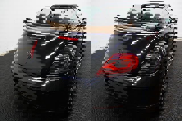 Used 2013 Volkswagen Beetle 2.0T image 6