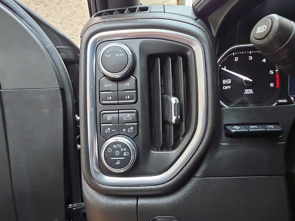 Used 2021 GMC Sierra 1500 AT4 w/ AT4 Value Package image 29