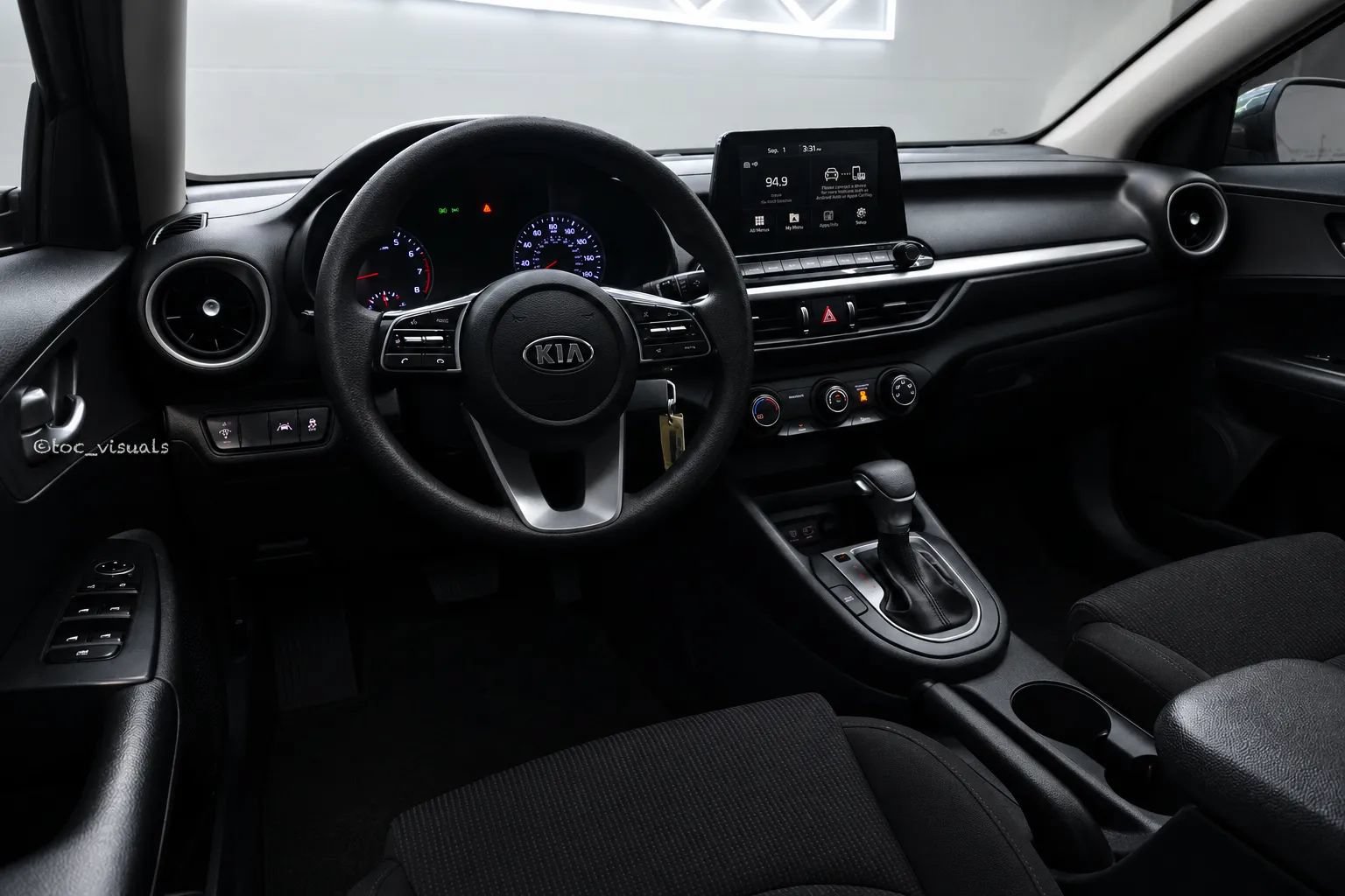 Used 2020 Kia Forte LXS FWD image 2