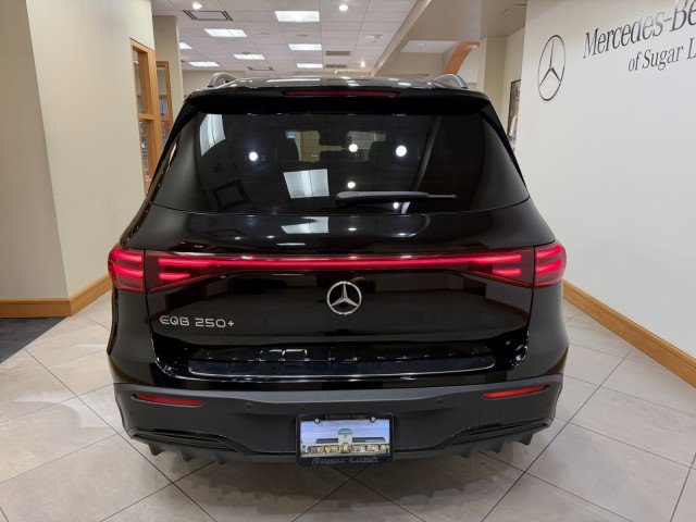Used 2024 Mercedes-Benz EQB 250+ image 4