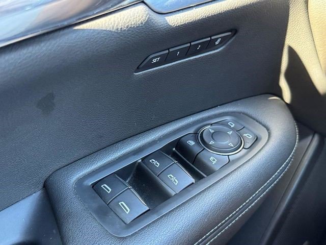 Certified 2022 Cadillac XT6 Premium Luxury w/ Technology Package image 11