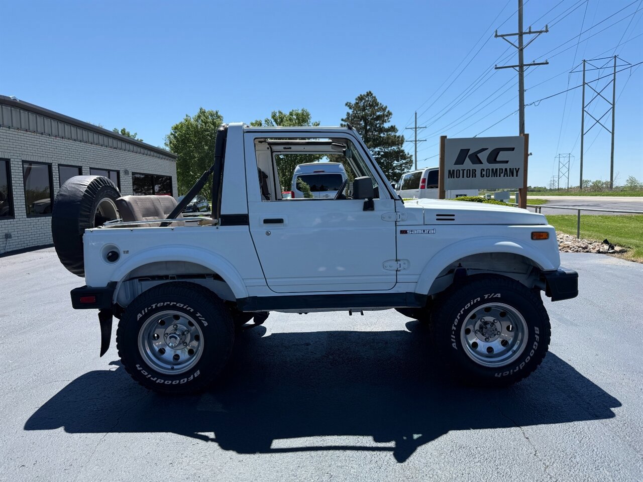 Used 1988 Suzuki Samurai 4WD Soft Top image 32