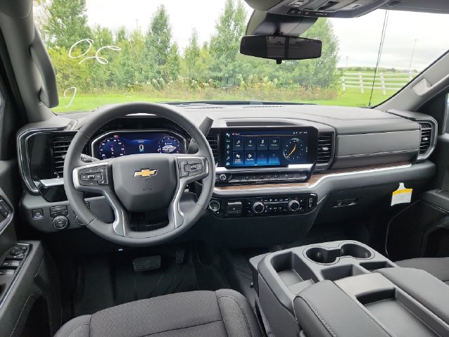 New 2026 Chevrolet Silverado 1500 LT w/ All Star Edition Plus AWD/4WD image 21