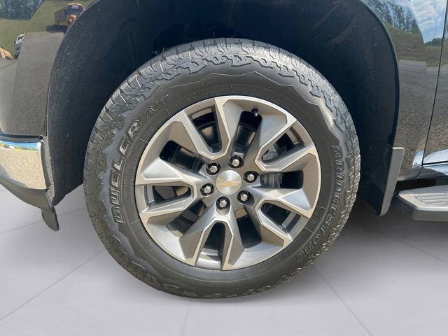 Used 2019 Chevrolet Silverado 1500 LT w/ All-Star Edition AWD/4WD image 9