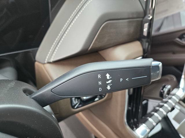 New 2026 GMC Yukon XL Denali Ultimate AWD/4WD image 12