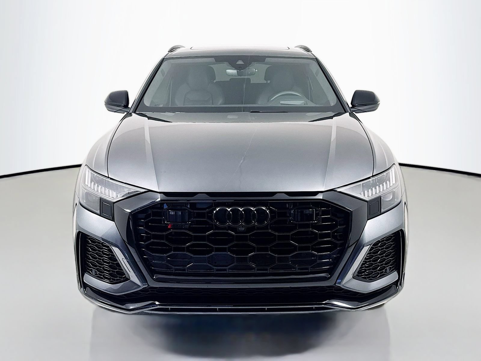 Used 2022 Audi RS Q8 AWD/4WD image 2