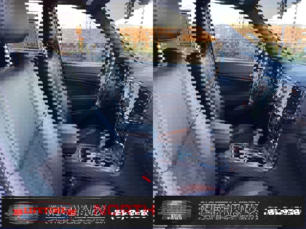 Used 2021 Jeep Grand Cherokee Laredo X image 27