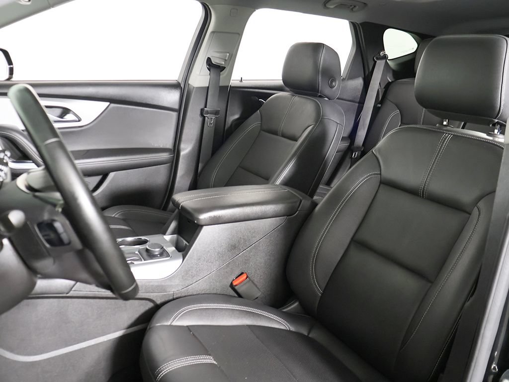 Used 2023 Chevrolet Blazer LT w/ Midnight/Sport Edition AWD/4WD image 30