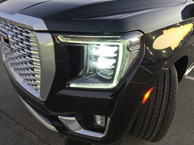 Used 2023 GMC Yukon XL Denali w/ Max Trailering Package image 28
