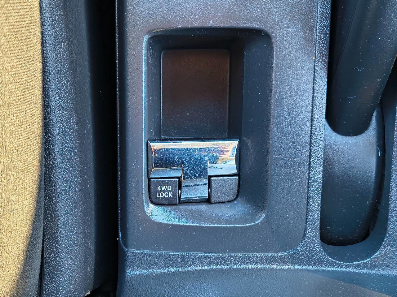 Used 2016 Jeep Compass Sport w/ Power Value Group image 16