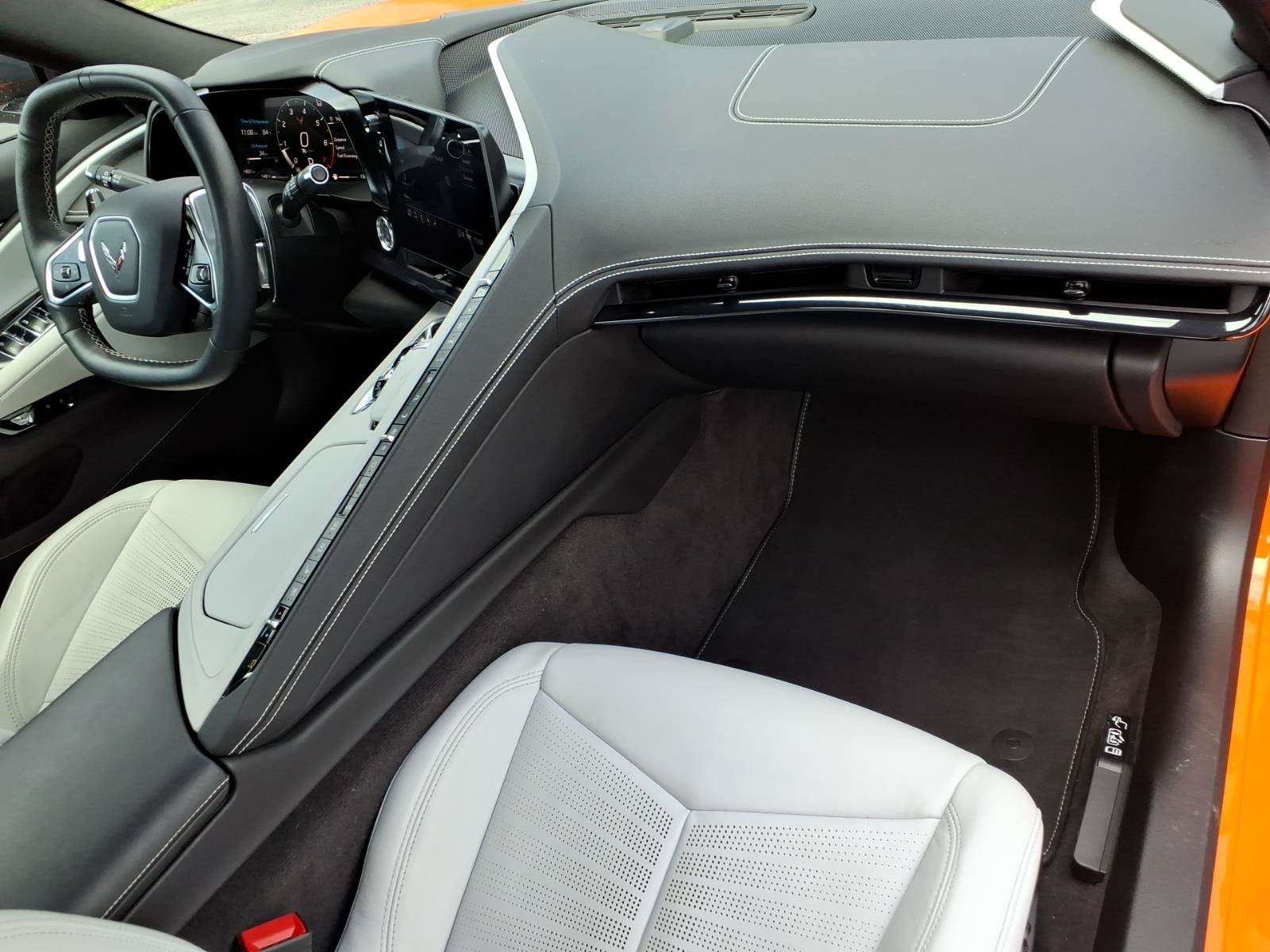 Used 2023 Chevrolet Corvette Stingray Preferred Conv w/ Z51 Performance Package RWD image 10