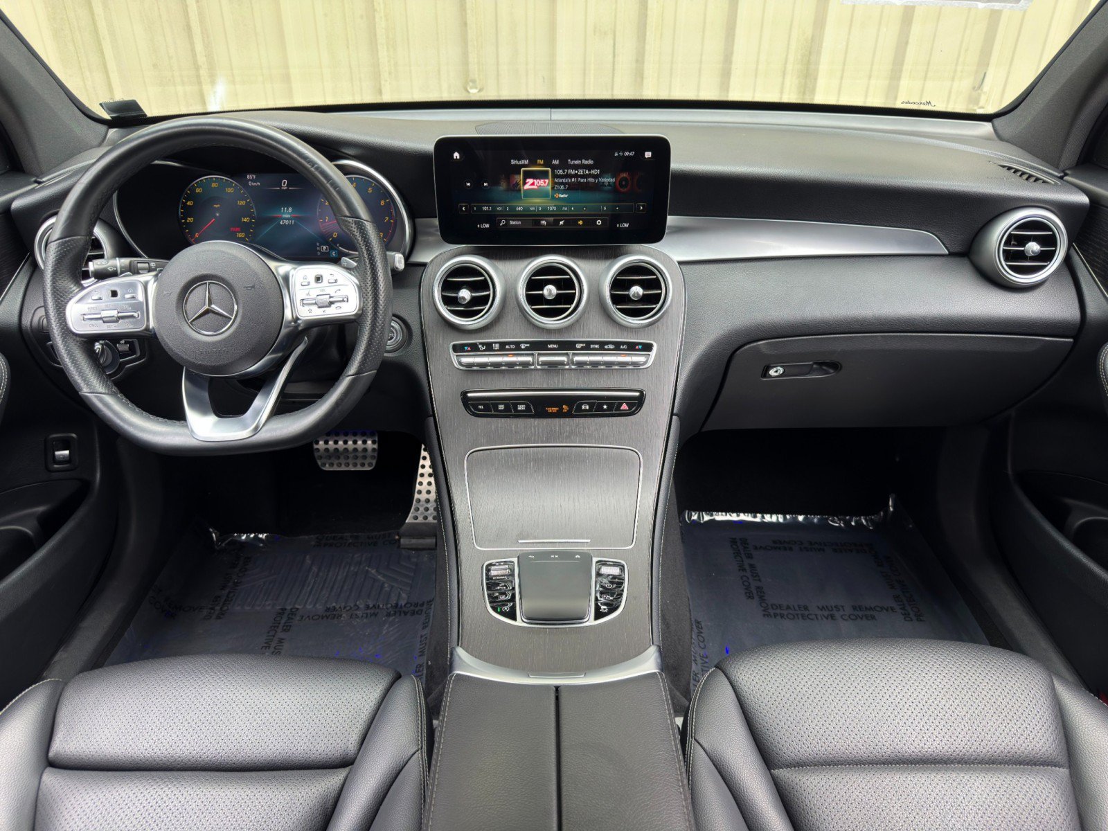 Used 2021 Mercedes-Benz GLC 300 w/ AMG Line image 11
