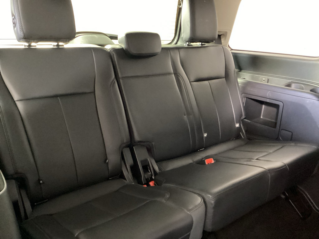Used 2024 Ford Expedition XLT AWD/4WD image 13