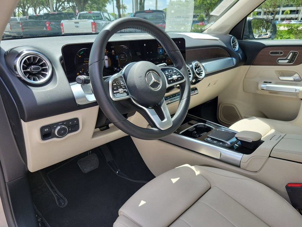 Used 2023 Mercedes-Benz GLB 250 image 26