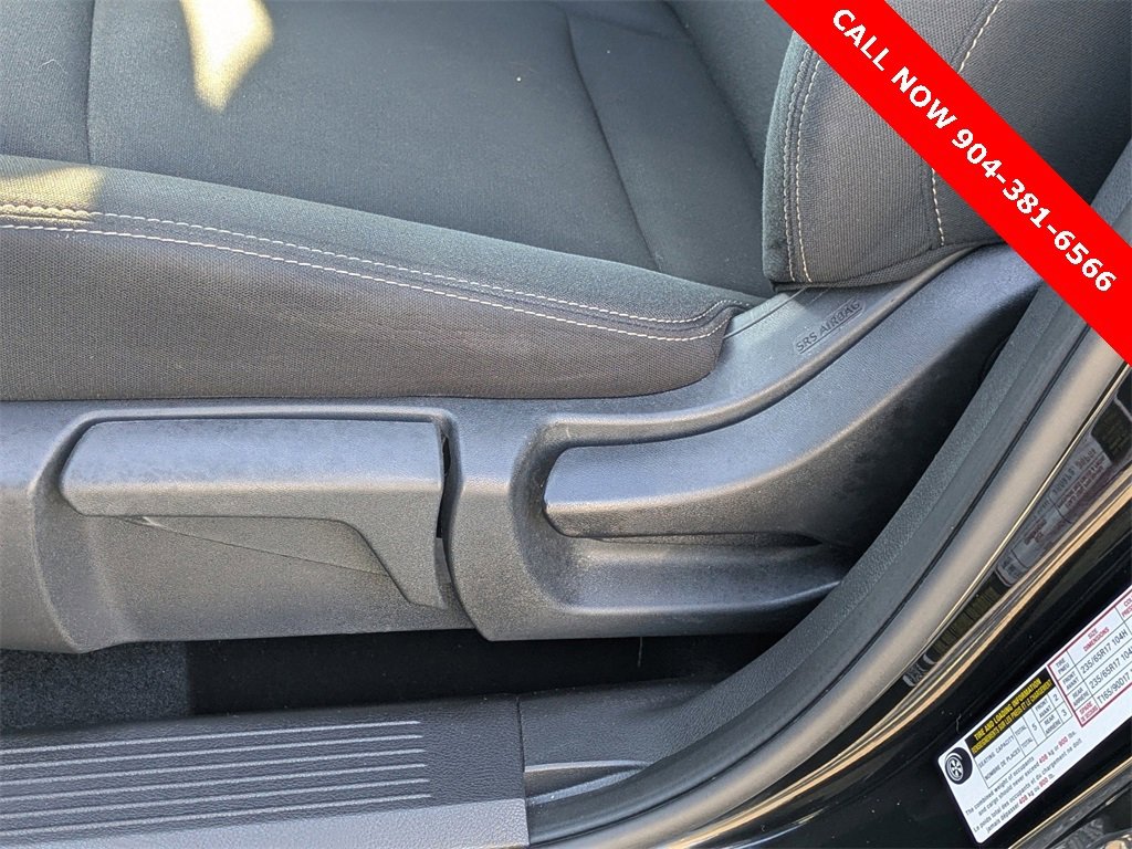 Used 2023 Nissan Rogue S image 19